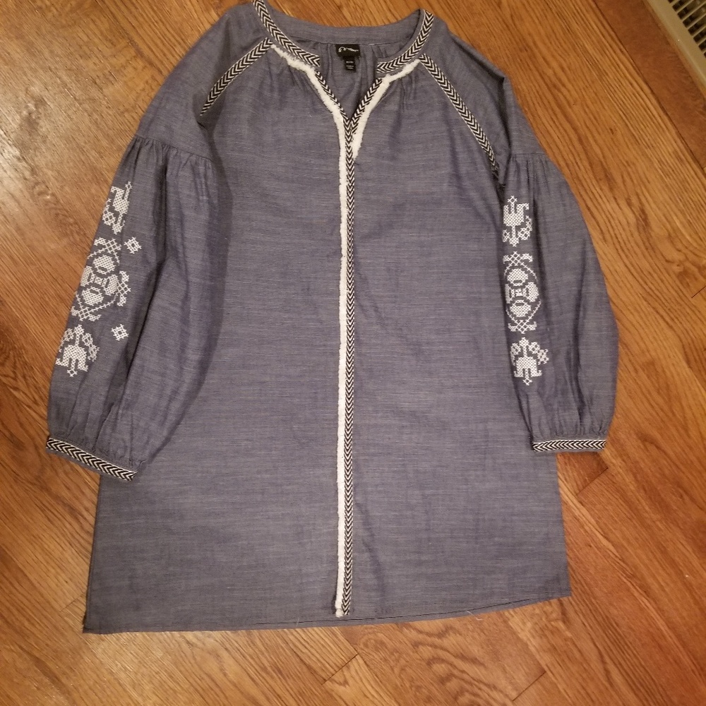 Cute 7/8 dress